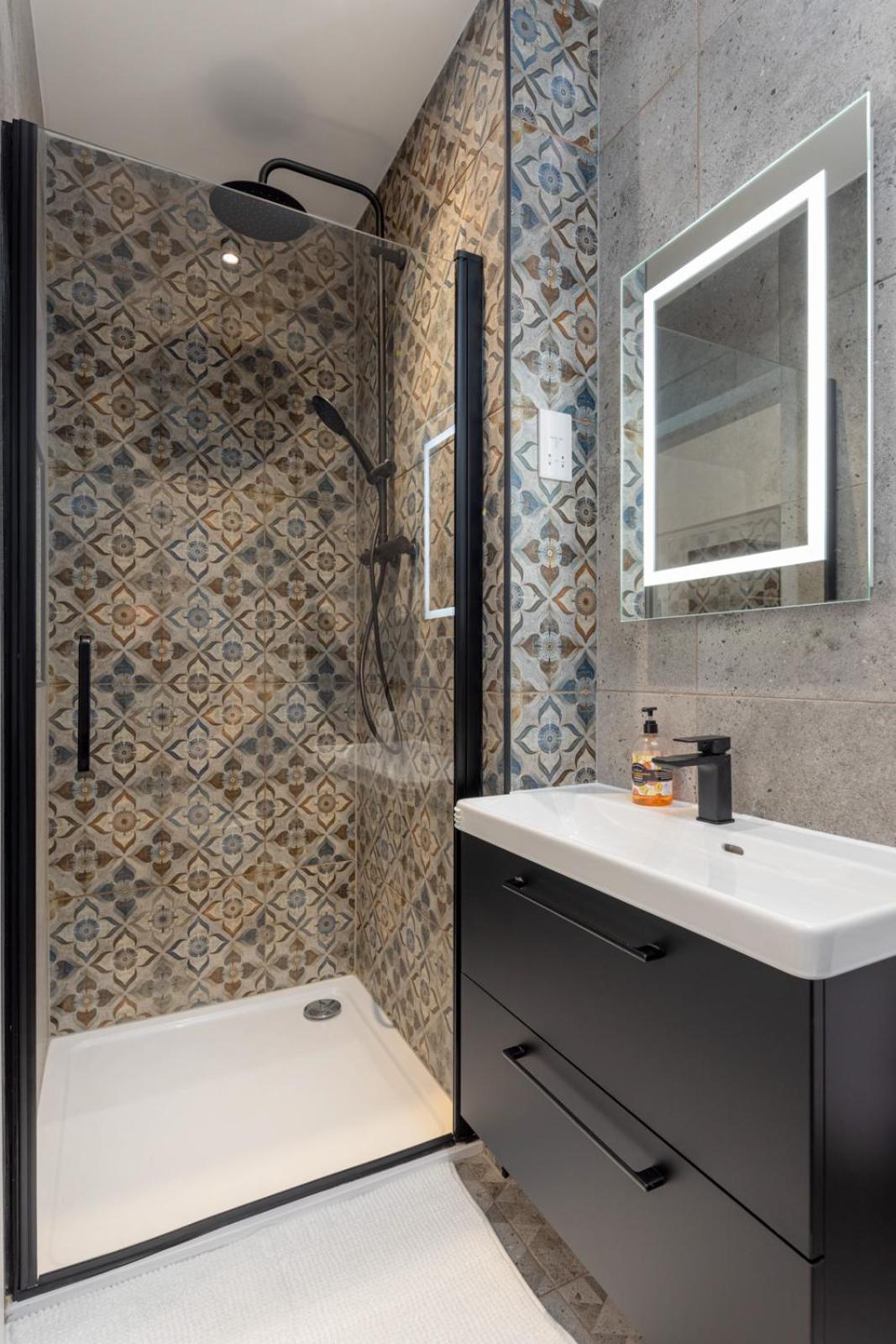 Flatzy - 16 Guests 4 En-Suite Central Apartment A Liverpool Exterior foto